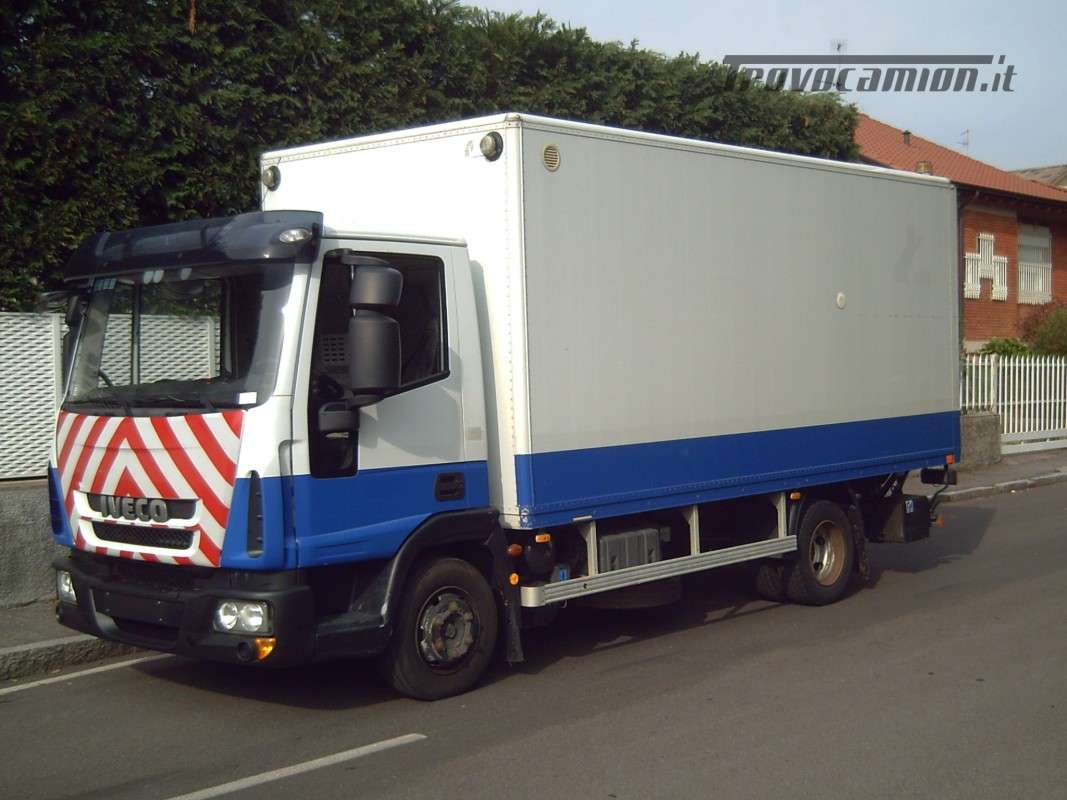 Iveco Eurocargo 90E18 furgone e sponda montacarichi euro 5