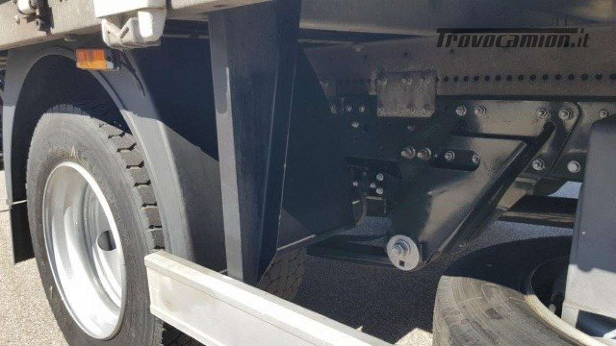 EUROCARGO ML75E21/P BOX   SPONDA  Machineryscanner
