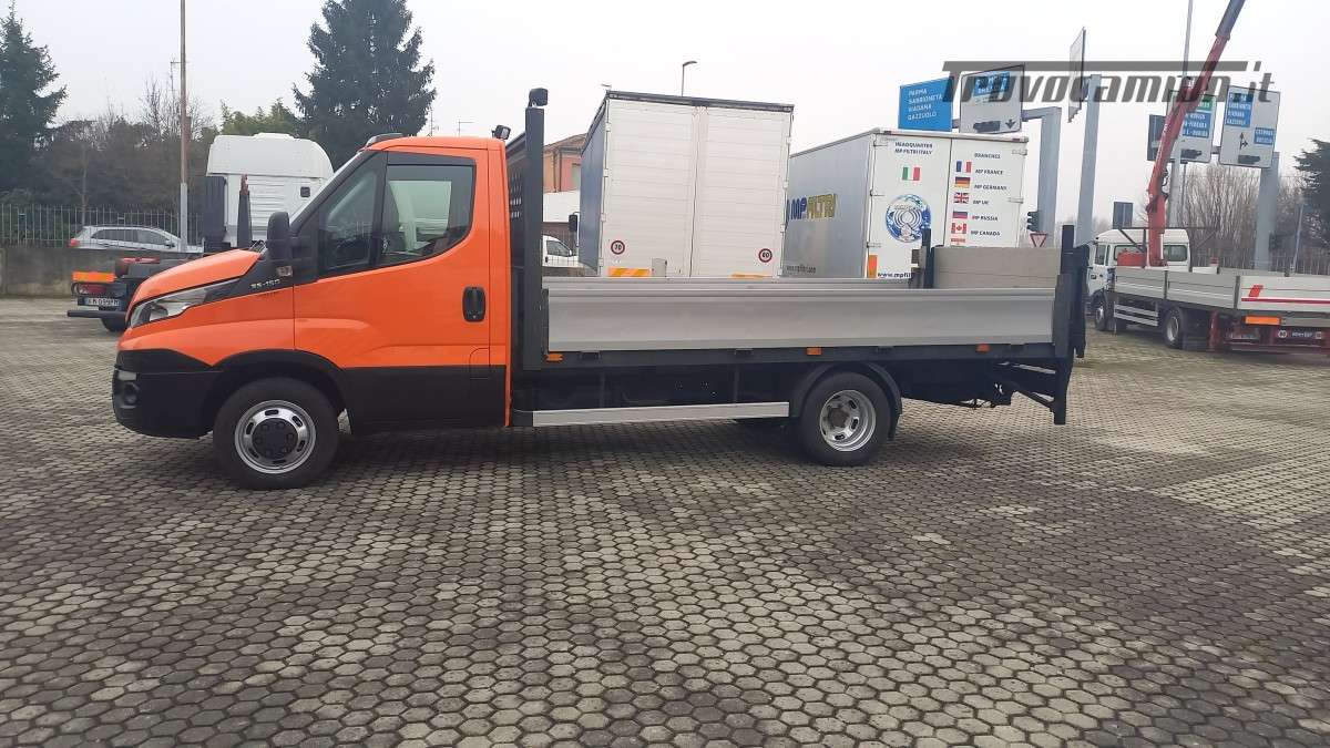 IVECO DAILY 35C15  Machineryscanner