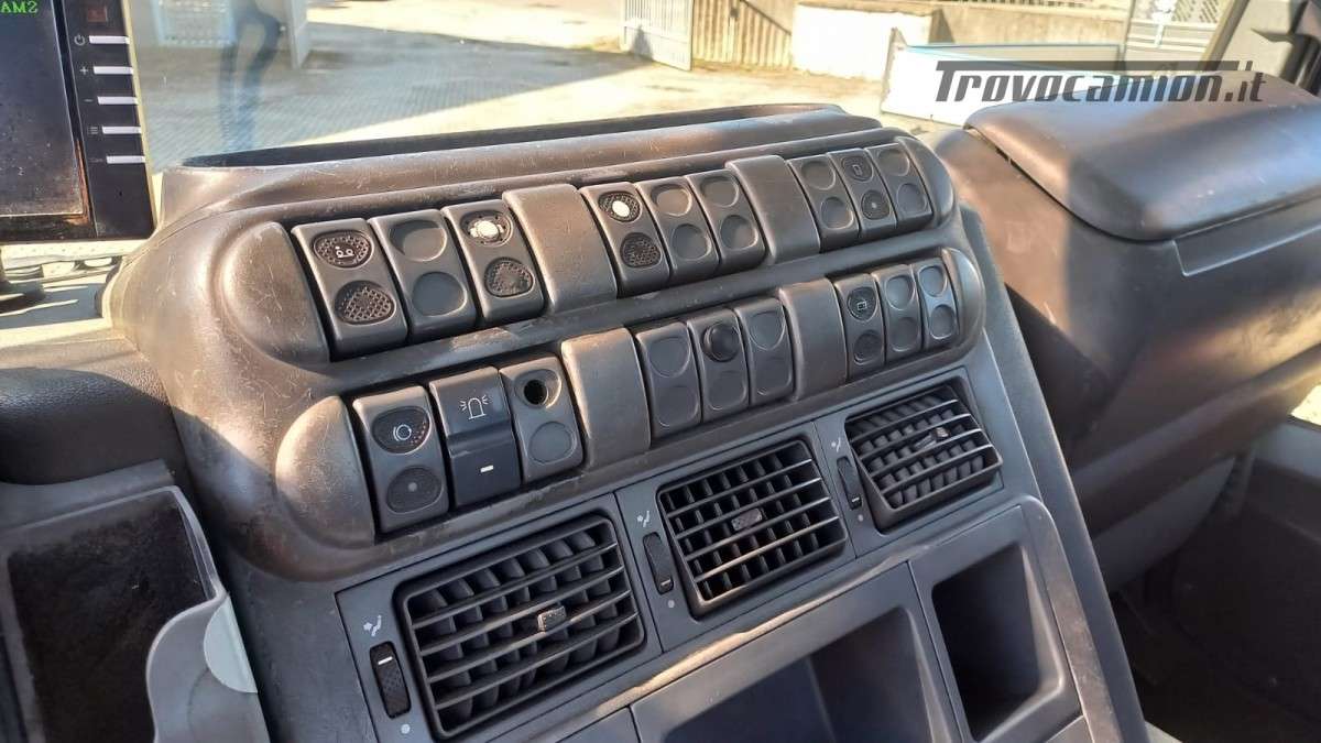 IVECO STRALIS 360  Machineryscanner