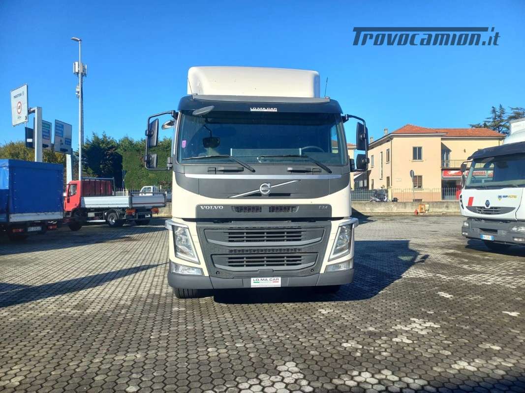 VOLVO FM 420 8X2  Machineryscanner