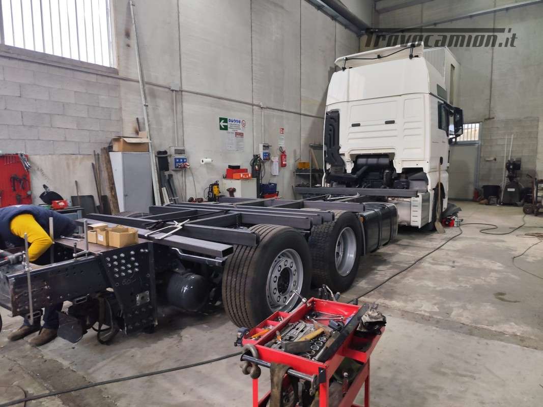 TGX 26.560  Machineryscanner