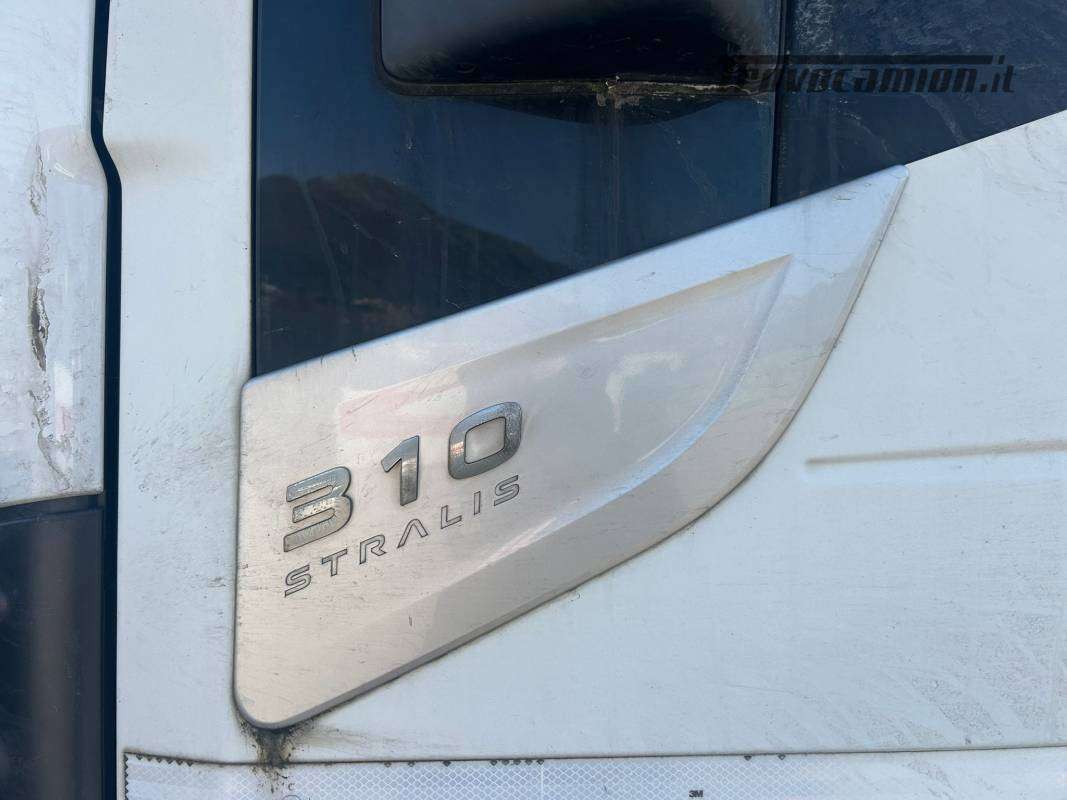 STRALIS AD 260S31 XP  Machineryscanner