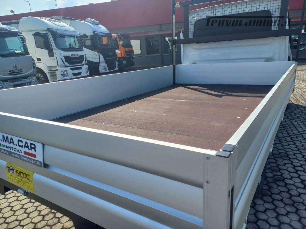 IVECO DAILY 35S15  Machineryscanner