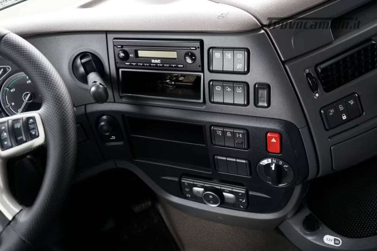 XF 480 ATTACCO COMPLETO A TELAIO PER CASSE MOBILI  Machineryscanner