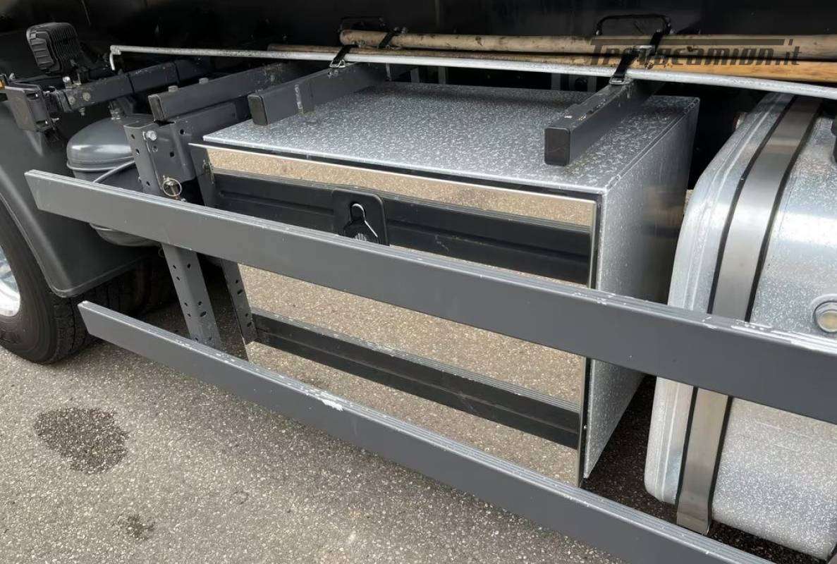 XF 480 RIBALTABILE   RIMORCHIO RIBALTABILE 2021 6X2  Machineryscanner