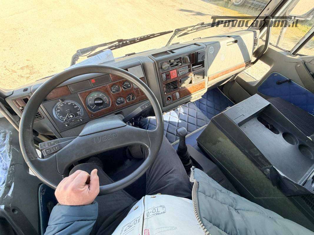 IVECO EUROCARGO 120E23 CENTINATO CON PEDANA  Machineryscanner